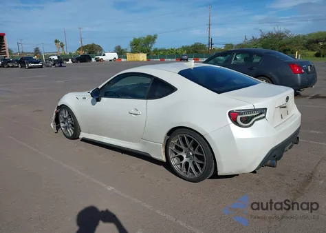 2013 Scion Fr-S z USA, uszkodzony, nr VIN JF1ZNAA10D1714707